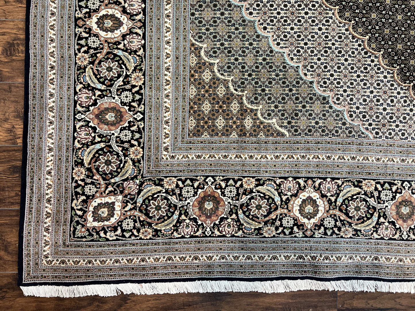 Exquisite Persian Tabriz Rug - 10x13, 400 KPSI, Herati Pattern - Nuvé