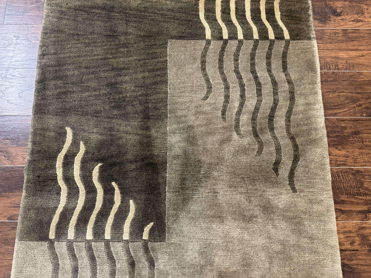Modern Tibetan Wool Rug 3.6 x 5.6, Shades of Green, Abstract Design - Nuvé