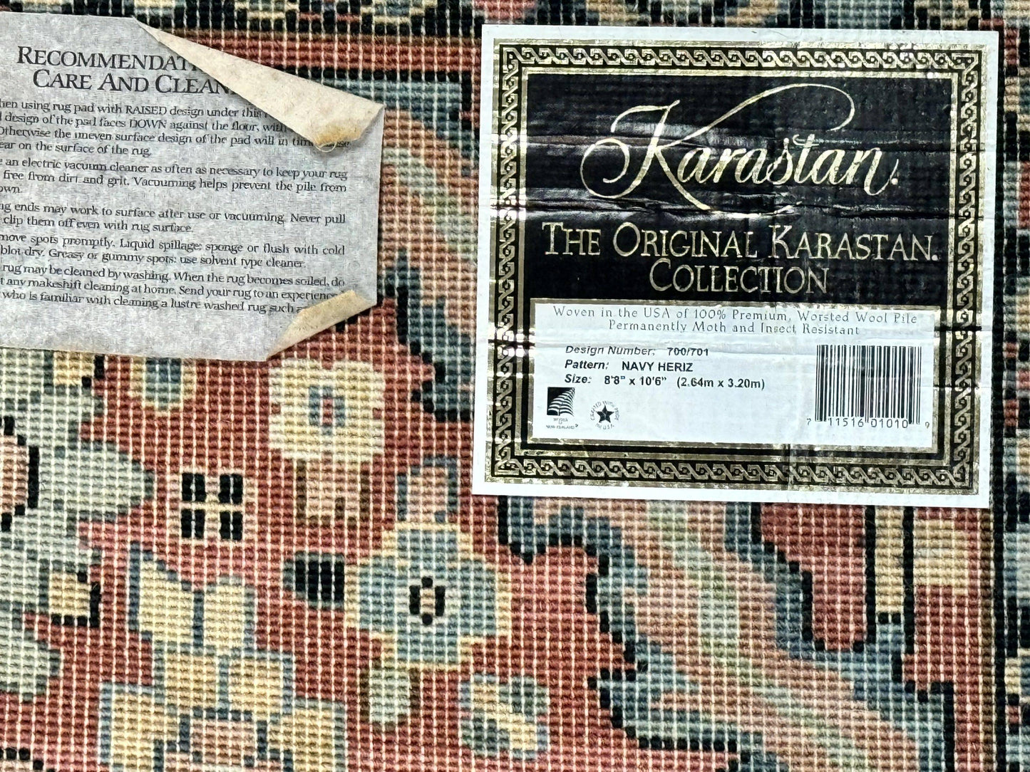 Karastan Navy Heriz #700/701 Rug, 8.8 x 10.6 Karastan Carpet, Wool Pile, Discontinued Vintage Karastan Rug, Original 700 Series, Geometric - Nuvé