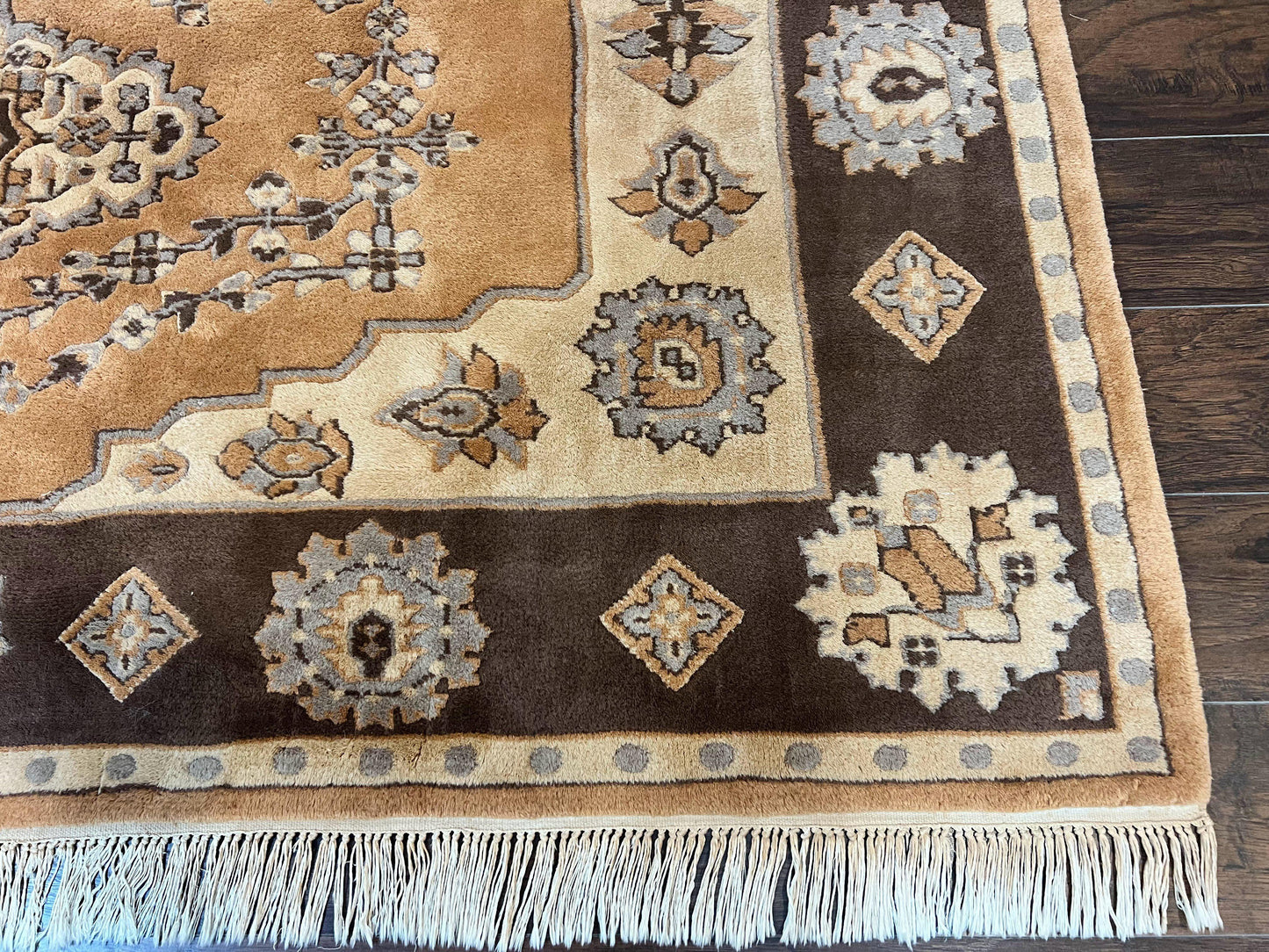 Indian Oushak Rug 8x10, Wool Hand Knotted Vintage Carpet - Nuvé