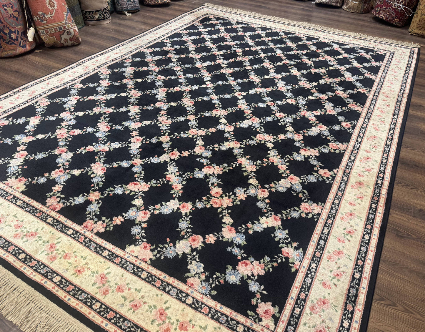 8.8 x 12 Karastan Garden of Eden Rug, Ebony Trellis #509/1270, Black, Floral, Wool Pile, Vintage, Discontinued - Nuvé
