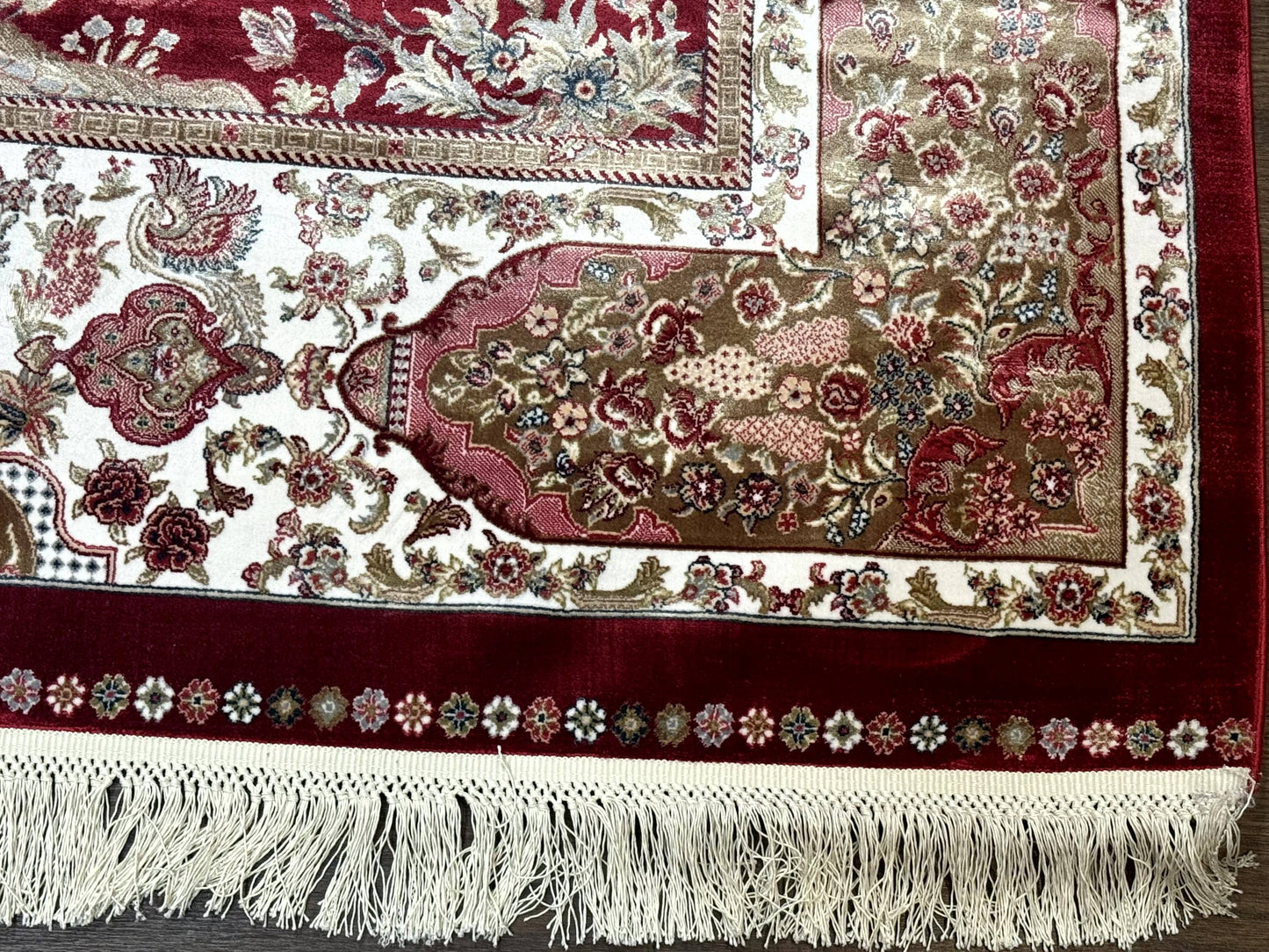 Turkish Silk Hunting Scene Rug 5 x 7.6, Red & Ivory, Bamboo Silk, New - Nuvé