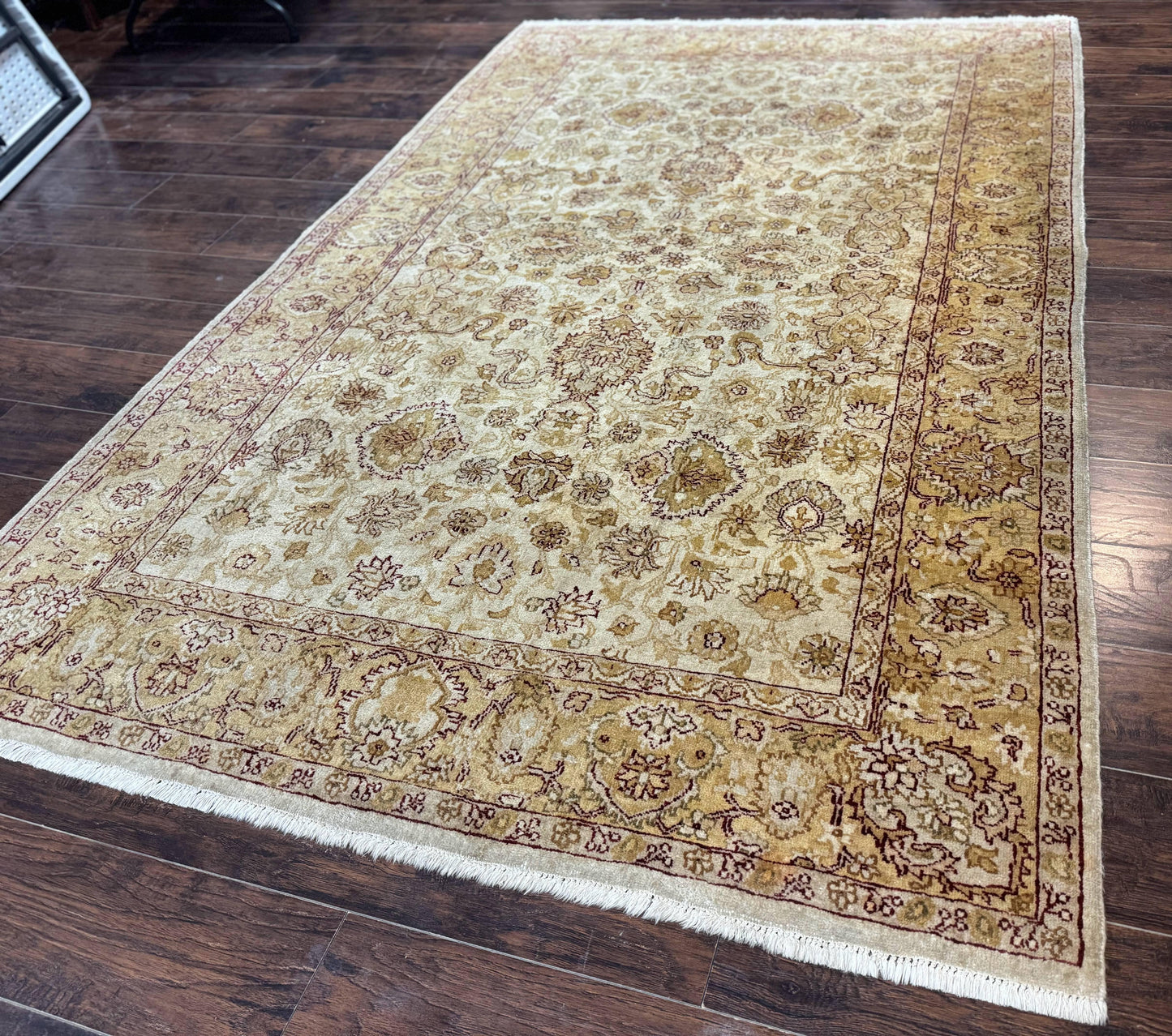 Turkish Oushak Rug 6x9, Vintage, Beige - Nuvé
