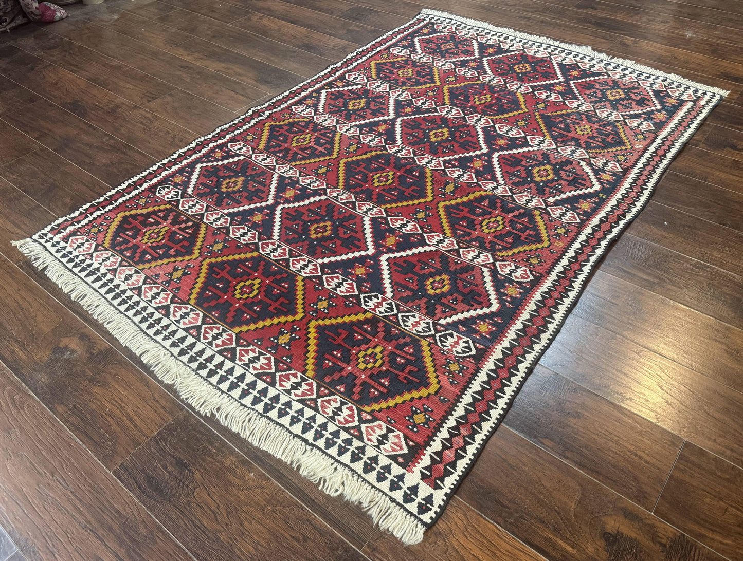 Caucasian Kilim Rug 5x7, Vintage Russian Flatweave Kilim Carpet, Tribal Bohemian Kilim Rug - Nuvé