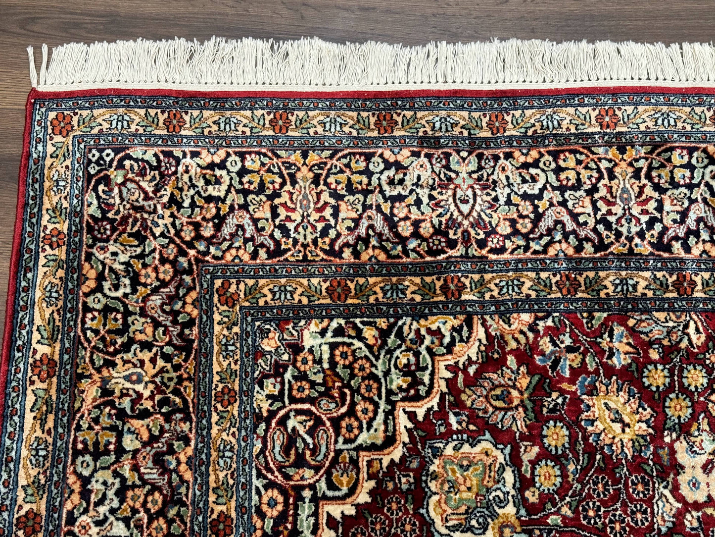 Indian Kashmiri Silk Rug 6x9, Red and Navy Blue, Floral Medallion, Fine 275 KPSI - Nuvé