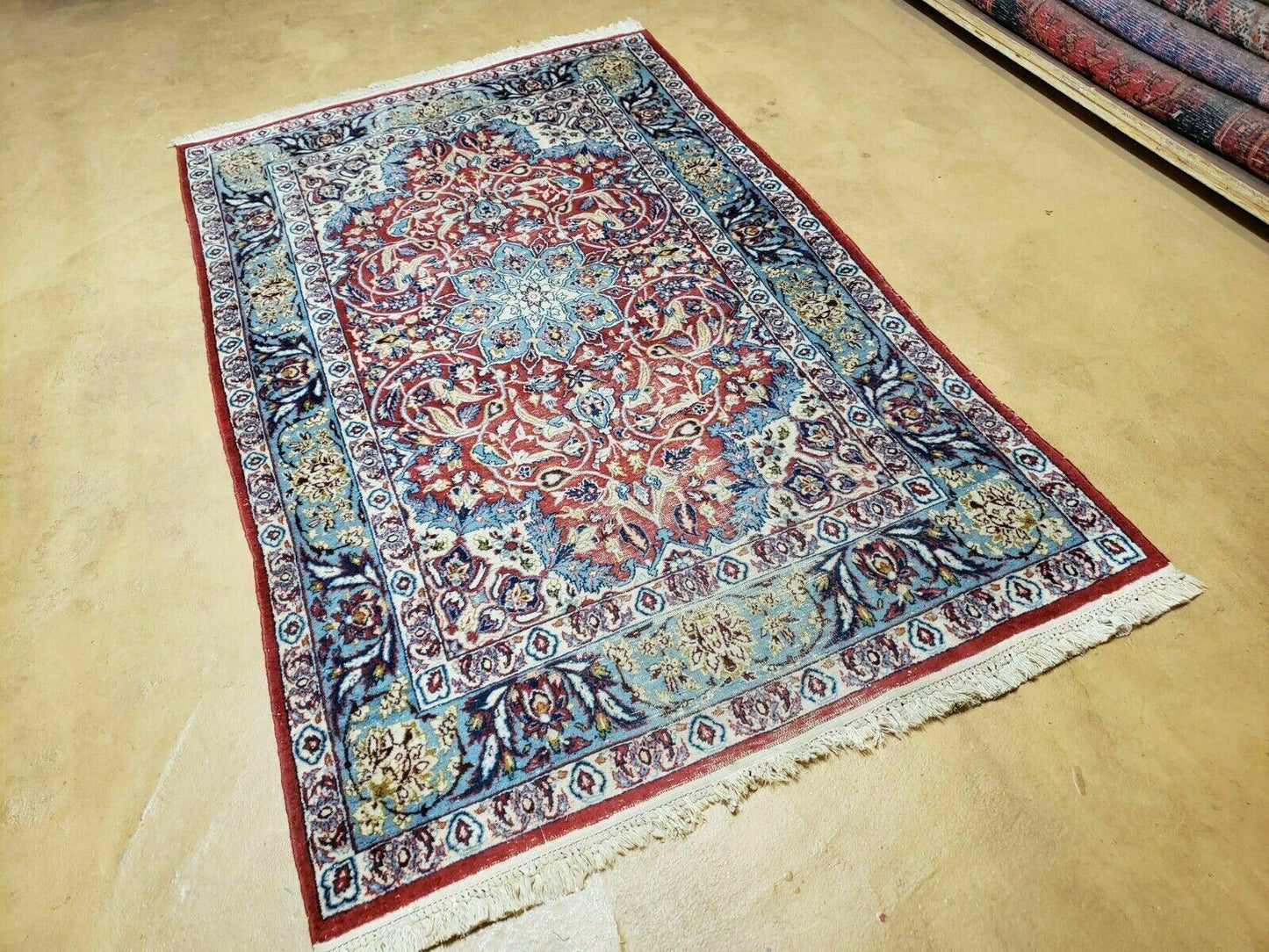 3' 5" X 5' 8" Vintage Handmade Turkish Wool Rug Carpet Vegetable Dyes Nice Red - Nuvé