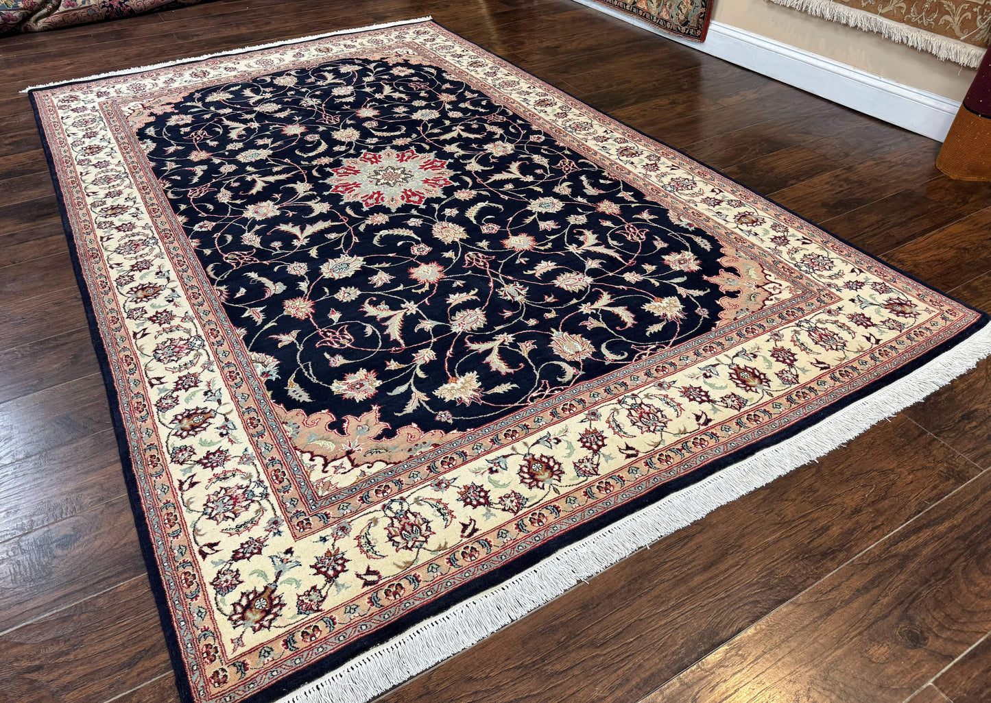 Navy Blue Pak Persian Rug 6x10, Floral Medallion, Traditional Persian Area Rug, Fine 240 KPSI - Nuvé
