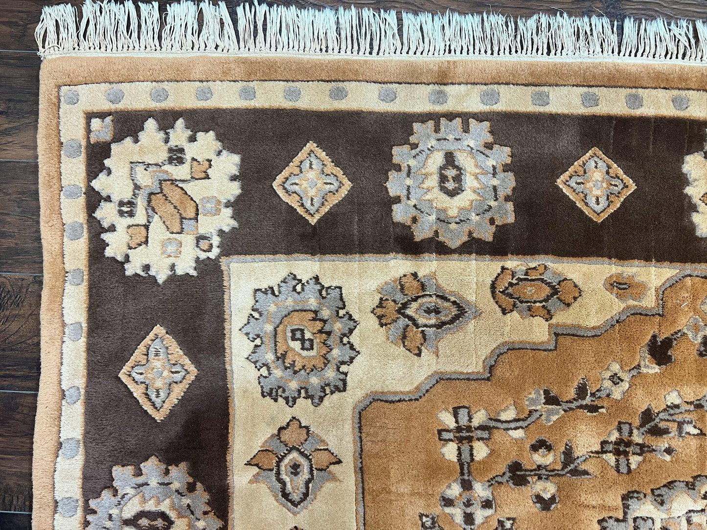 Indian Oushak Rug 8x10, Wool Hand Knotted Vintage Carpet - Nuvé