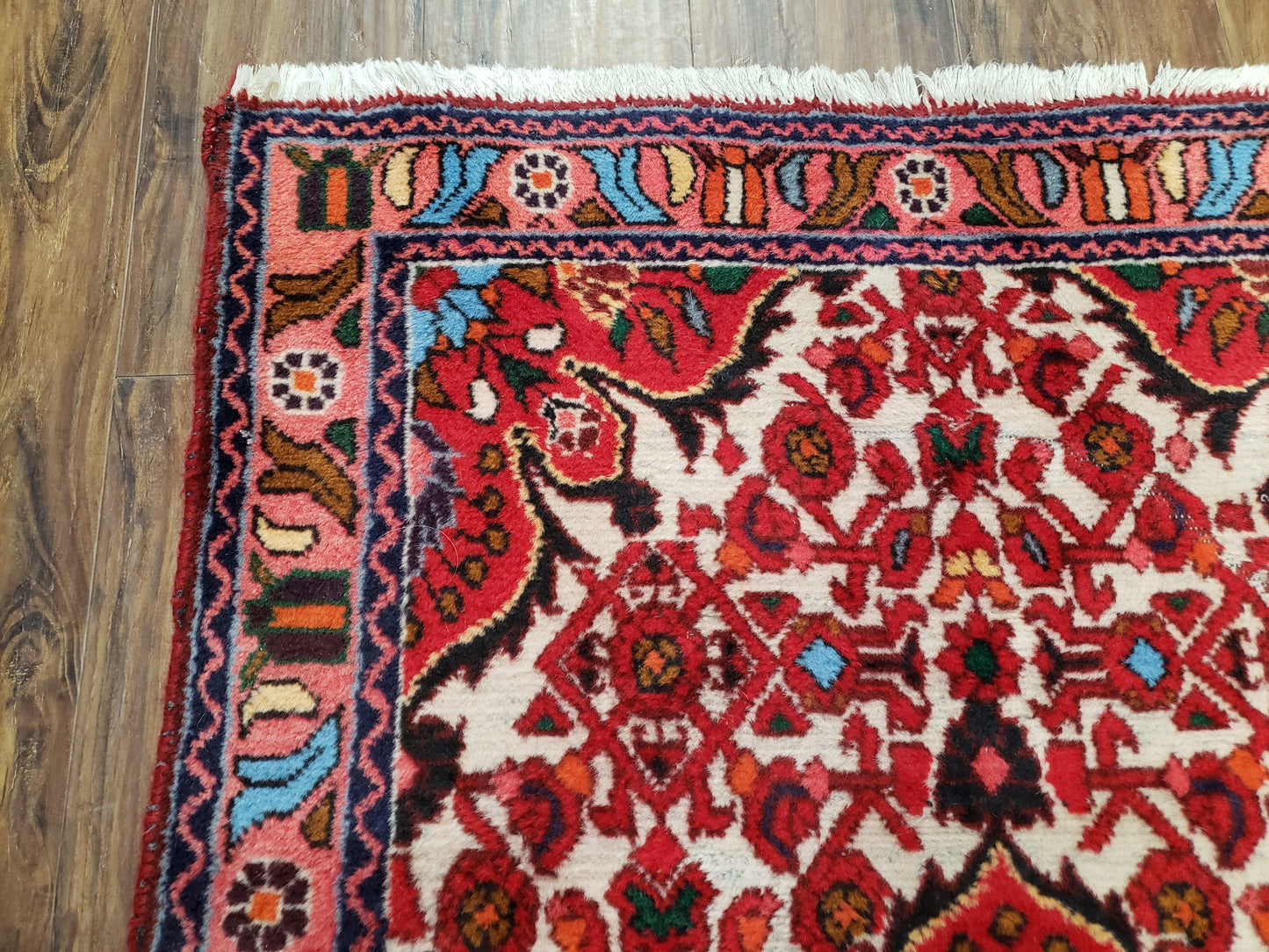 3' 2' X 5' 1" Handmade Floral Wool Rug Red Beige /Ivory - Nuvé