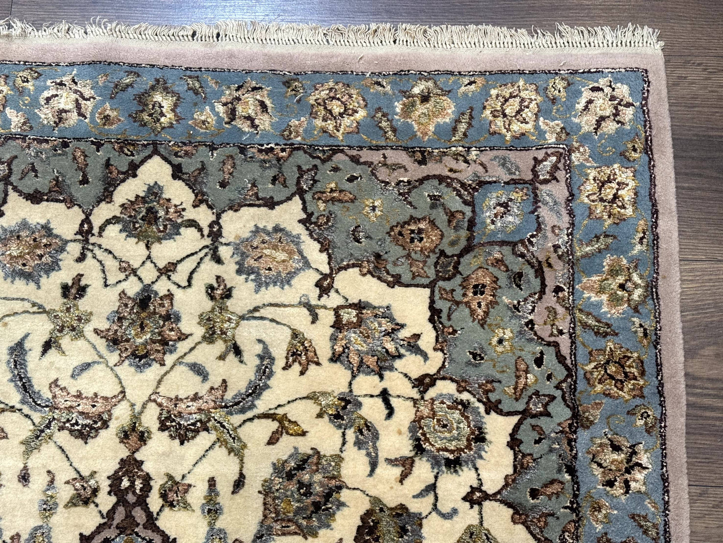 Persian Isfahan Rug 3x5, Fine 310 KPSI, Kork Wool Silk Foundation, Cream & Light Green - Nuvé