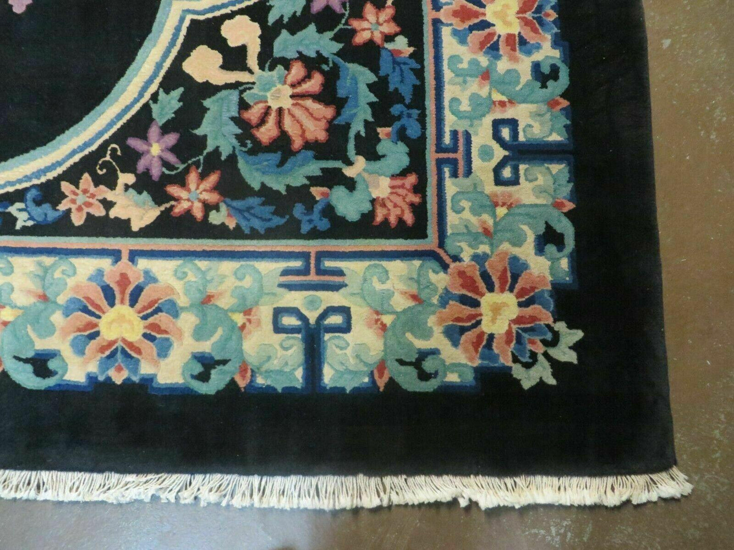 8' x 10' Vintage Handmade Art Deco Plush Chinese Wool Rug center Flower Black - Nuvé