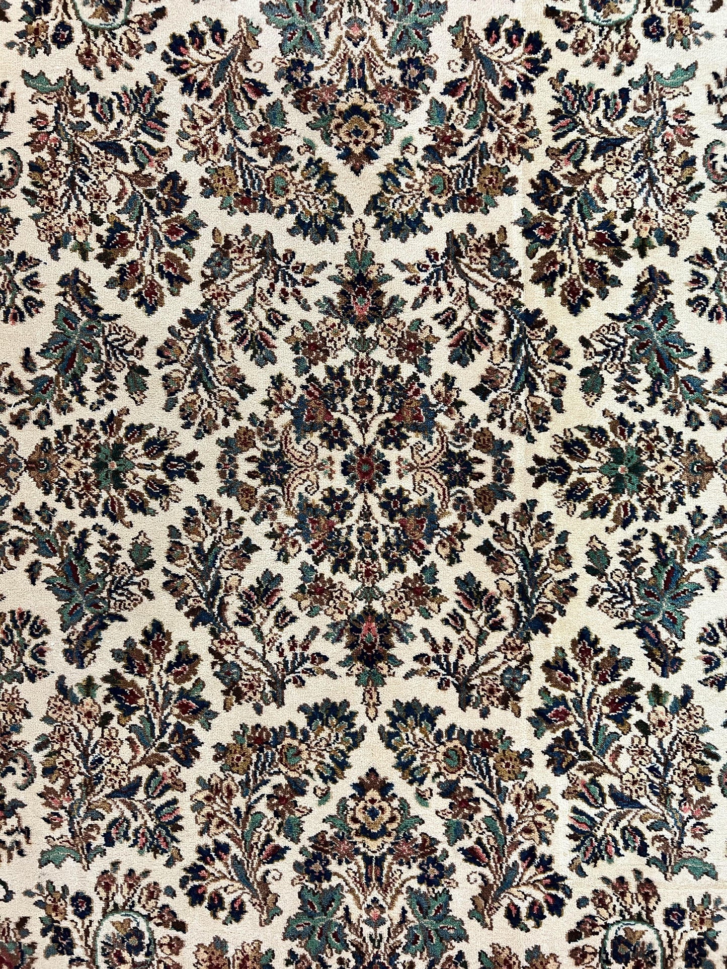 Karastan Rug 5.9 x 9 Ivory Sarouk #760, Vintage Wool Original Collection 700 Series, Discontinued - Nuvé