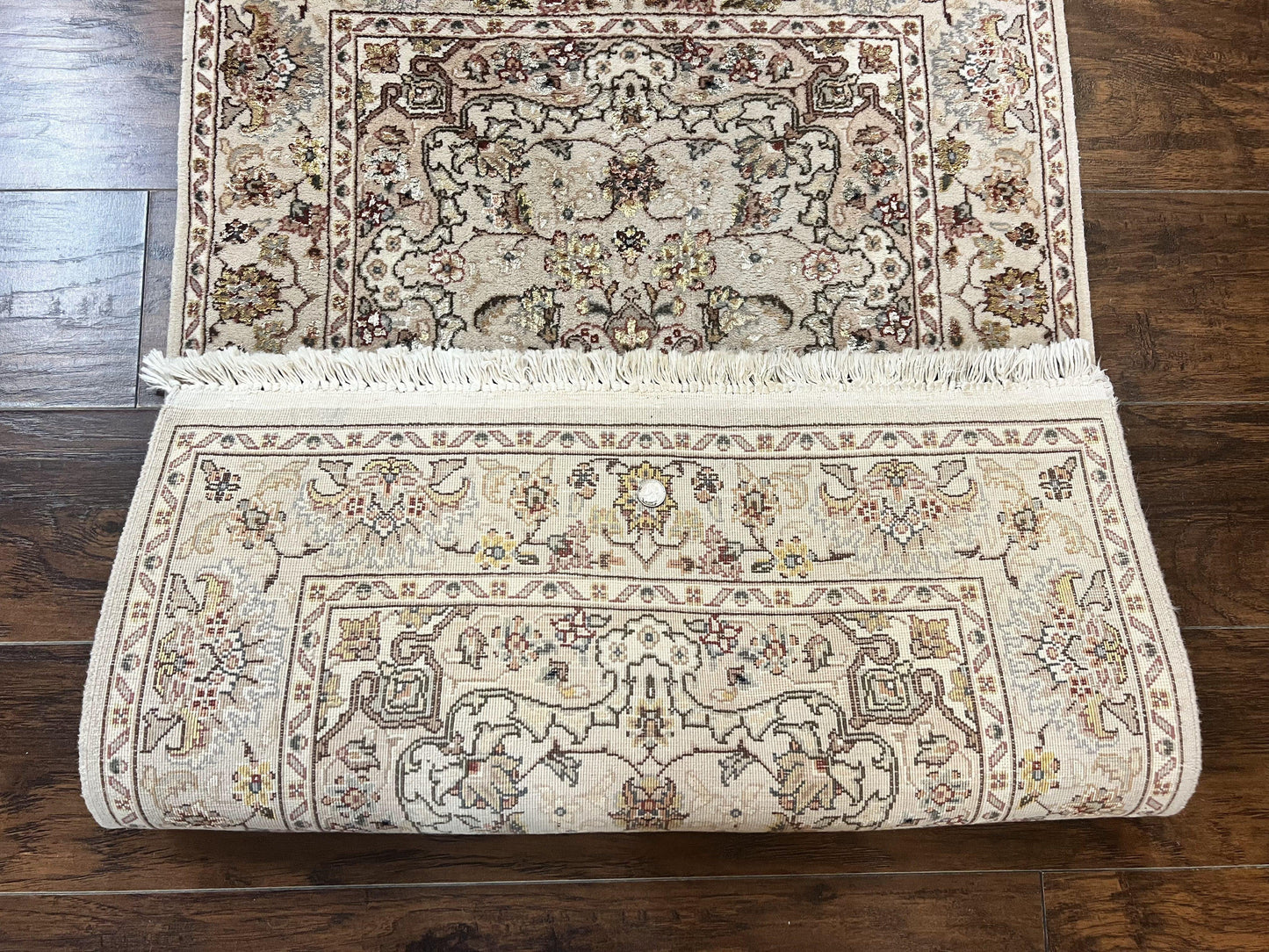 Sino Persian Rug 2.5 x 4, Hand Knotted Oriental Carpet, Small Persian Rug, Floral Medallion, Wool, Vintage - Nuvé