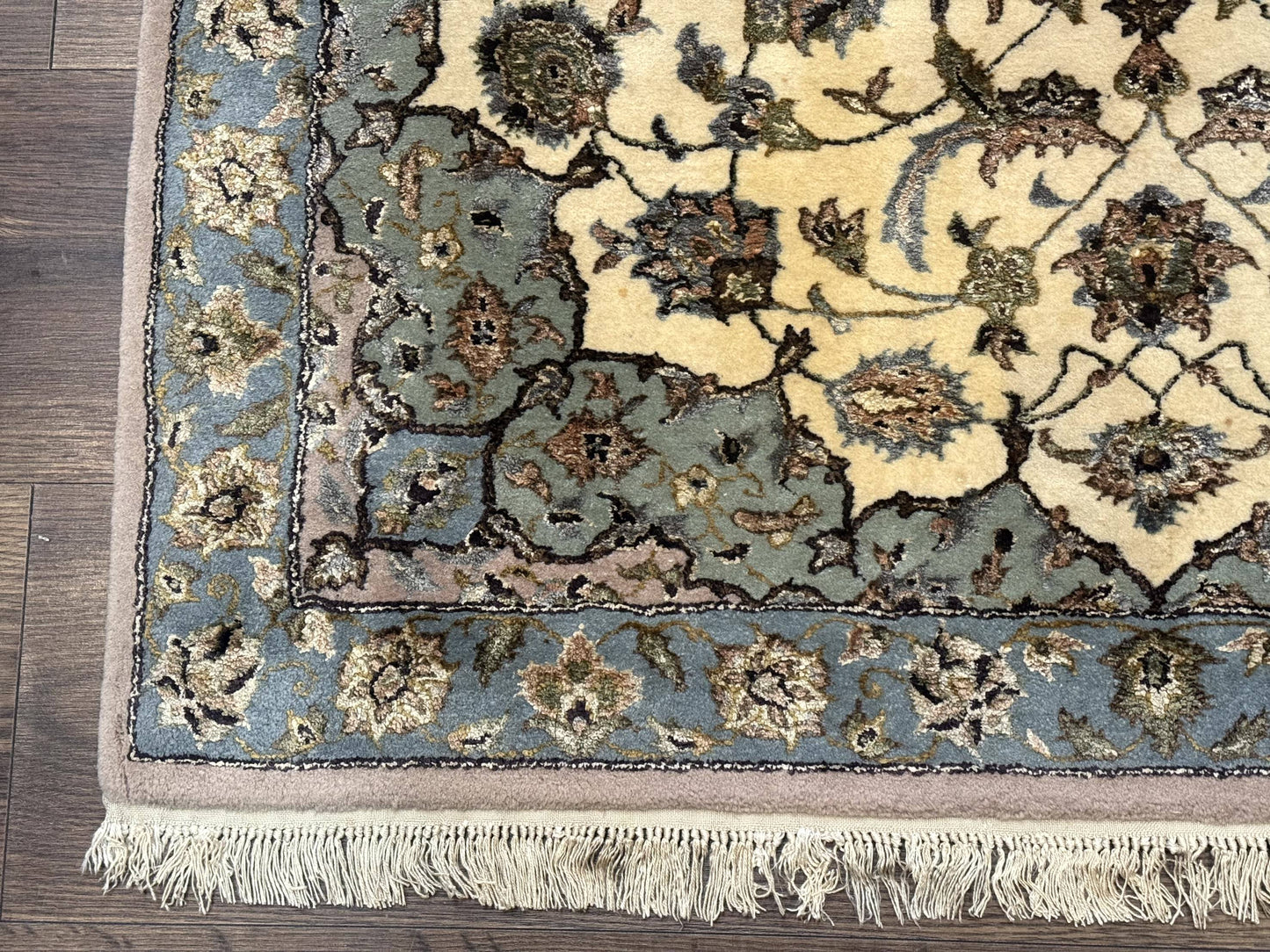 Persian Isfahan Rug 3x5, Fine 310 KPSI, Kork Wool Silk Foundation, Cream & Light Green - Nuvé