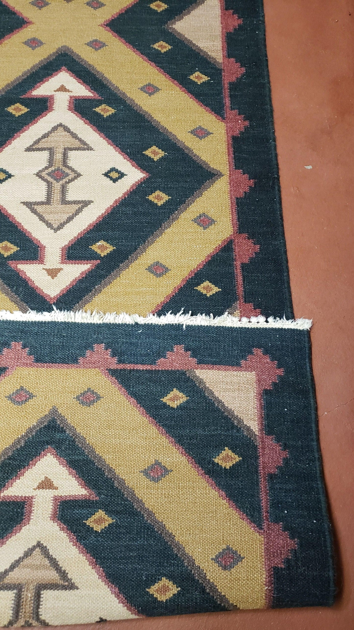 Vintage Indian Kilim Runner Rug, Geometric Flatweave Hand-Knotted Wool Kitchen Hallway Runner, Black Gold & Beige, 2' 8" x 9' 9" - Nuvé