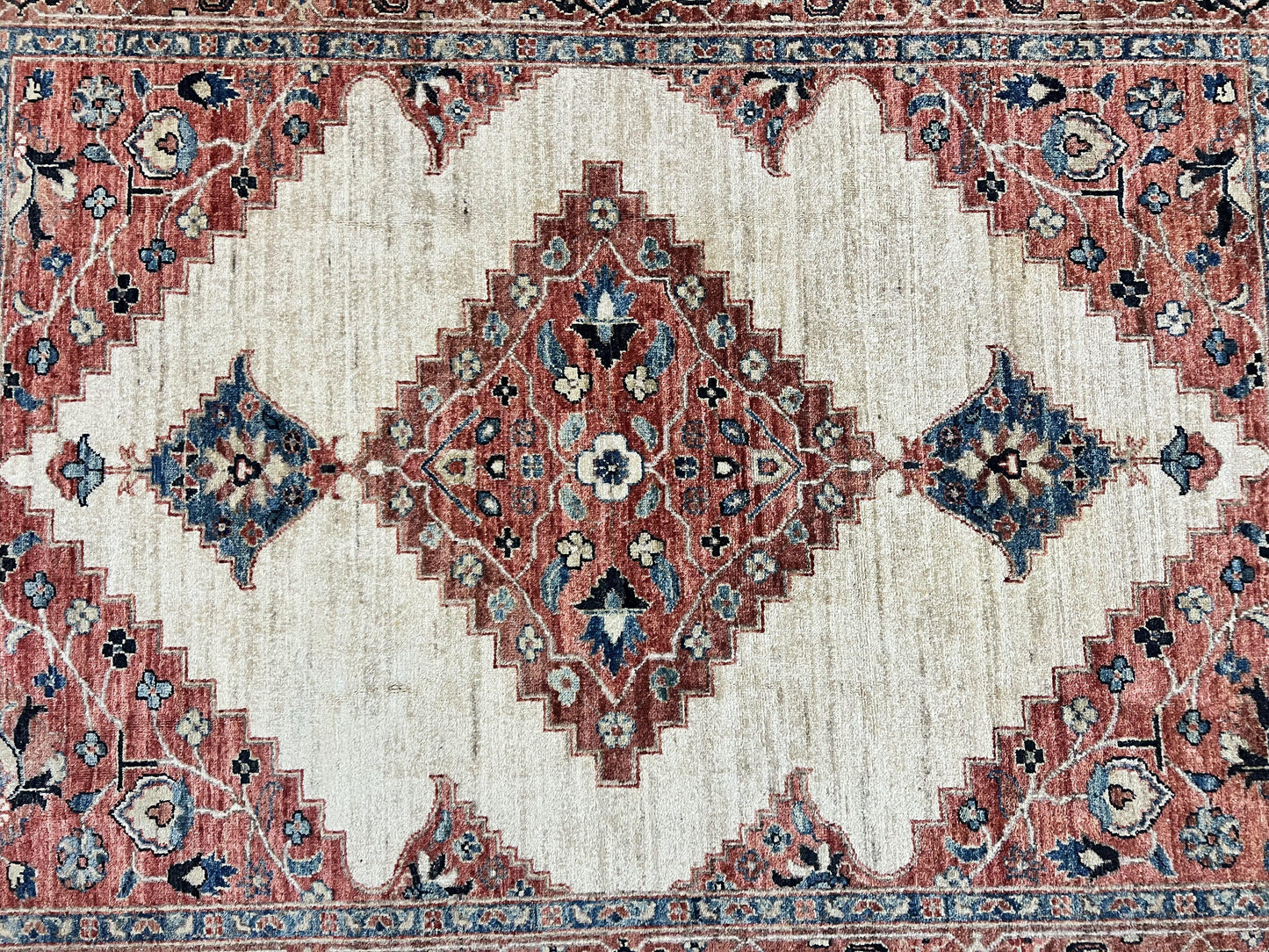 Peshawar Rug 5x7, Wool Hand Knotted Handmade Vintage Carpet, Serapi Design, Pakistani Rug 5 x 7 ft, Medium Sized, Geometric Rug - Nuvé