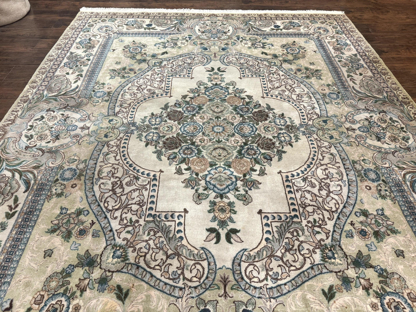 Pak Persian Rug 8 x 10.6, Elegant Oriental Carpet, Floral Medallion, Vintage Handmade Wool Rug, FIne 240 KPSI - Nuvé