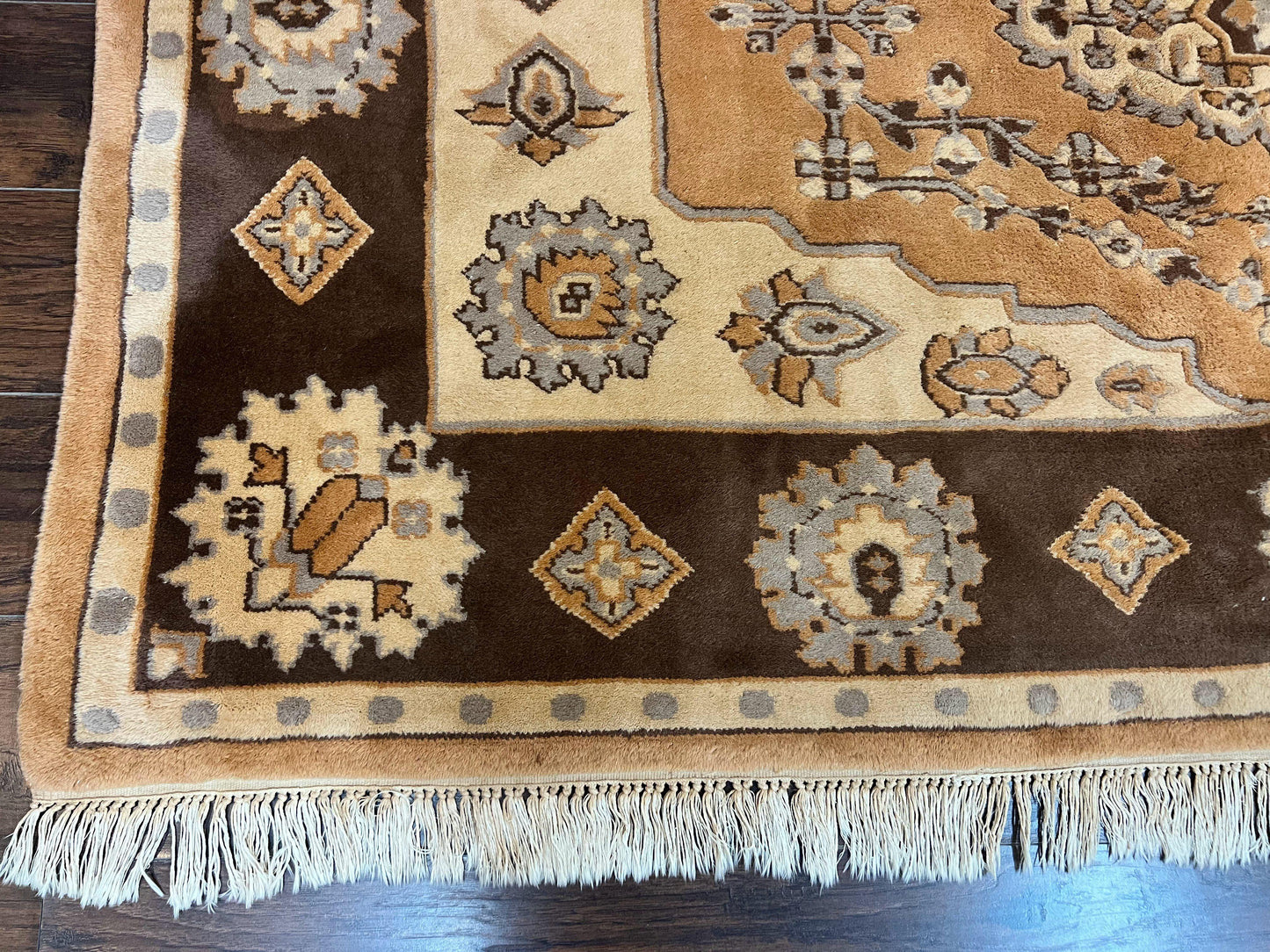 Indian Oushak Rug 8x10, Wool Hand Knotted Vintage Carpet - Nuvé