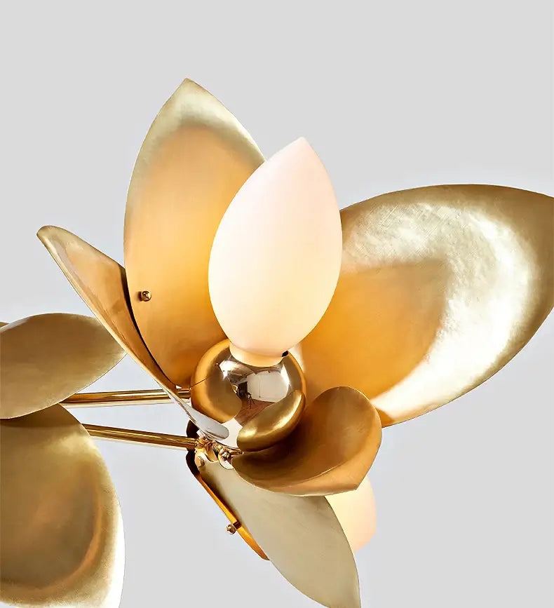 Laurel Blossom Chandelier - Nuvé