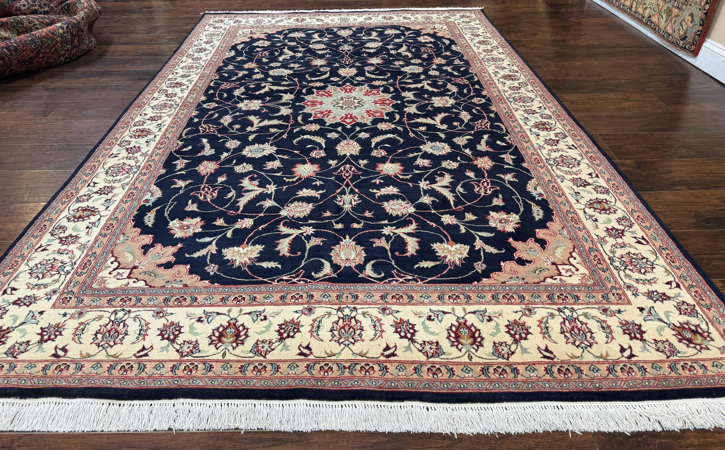 Navy Blue Pak Persian Rug 6x10, Floral Medallion, Traditional Persian Area Rug, Fine 240 KPSI - Nuvé