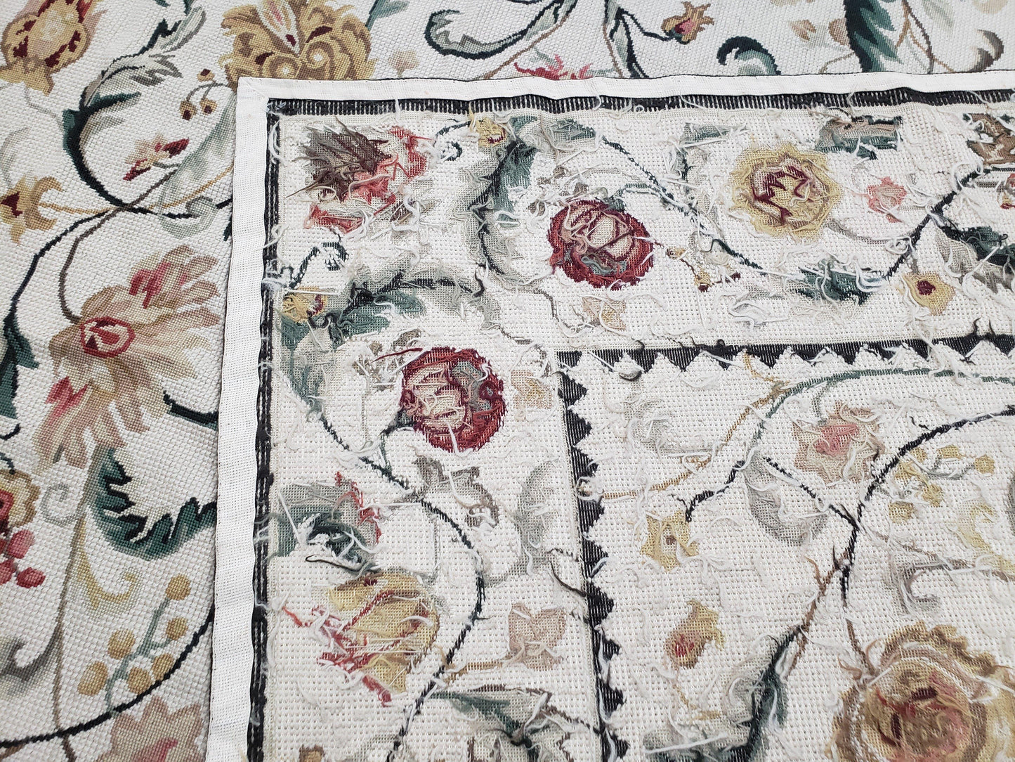 New Needlepoint Rug 9x12, Hand Woven Wool Area Rug, Flatweave Carpet, Handmade Chinese Needlepoint, Floral European Design, Ivory Background - Nuvé