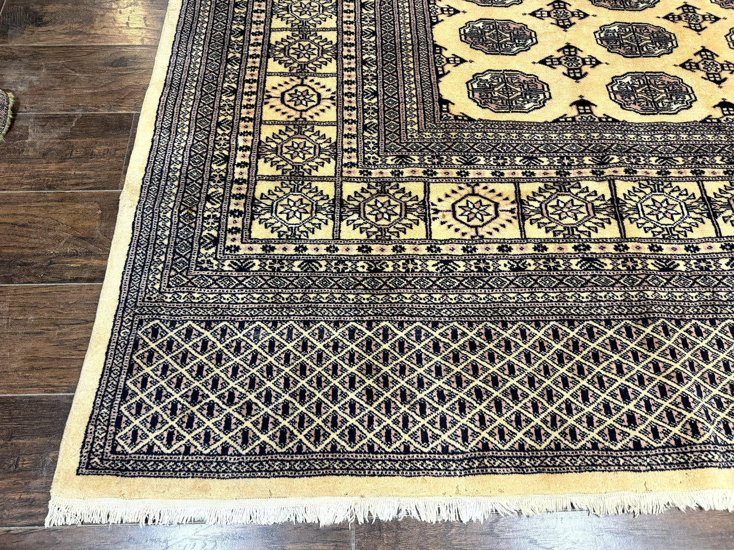 Pakistani Bokhara Turkoman Rug 9x11, Cream, Handmade Wool Vintage Carpet - Nuvé