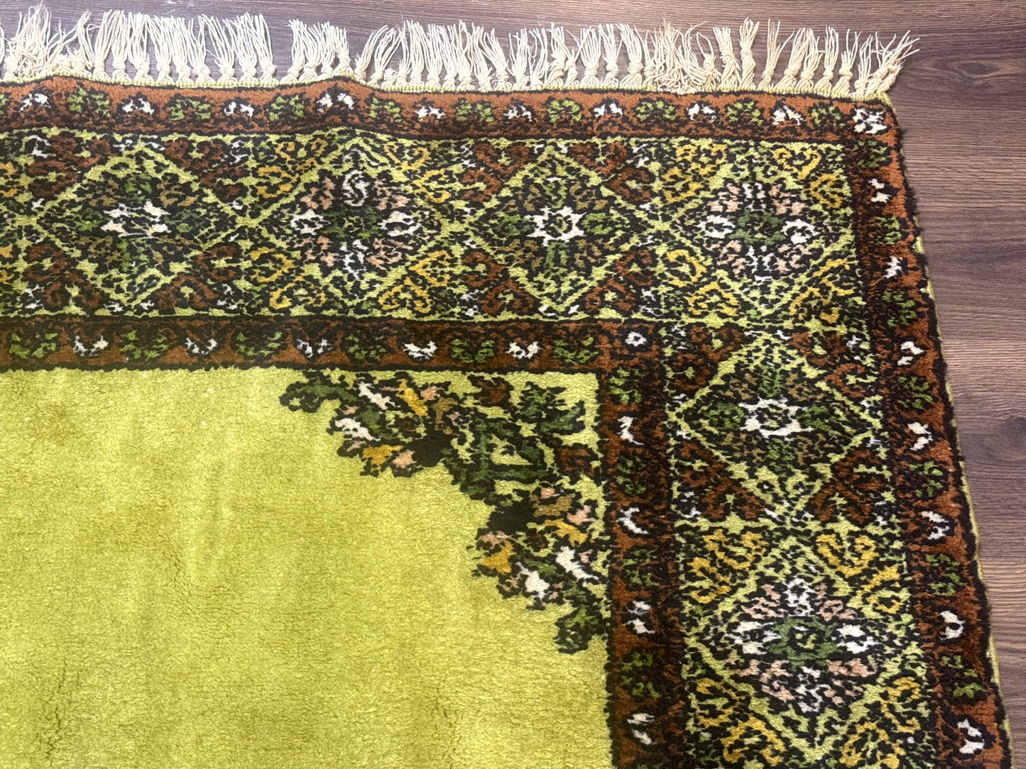 Moroccan Rug 6x8, Semi Open Field, Vintage, Lime Green, Wool Carpet - Nuvé