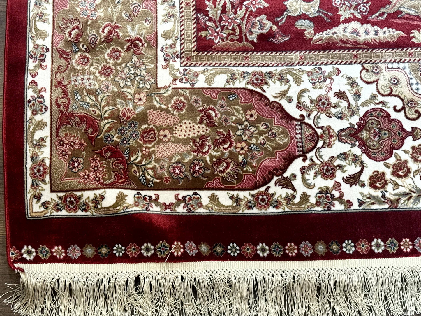 Turkish Silk Hunting Scene Rug 5 x 7.6, Red & Ivory, Bamboo Silk, New - Nuvé
