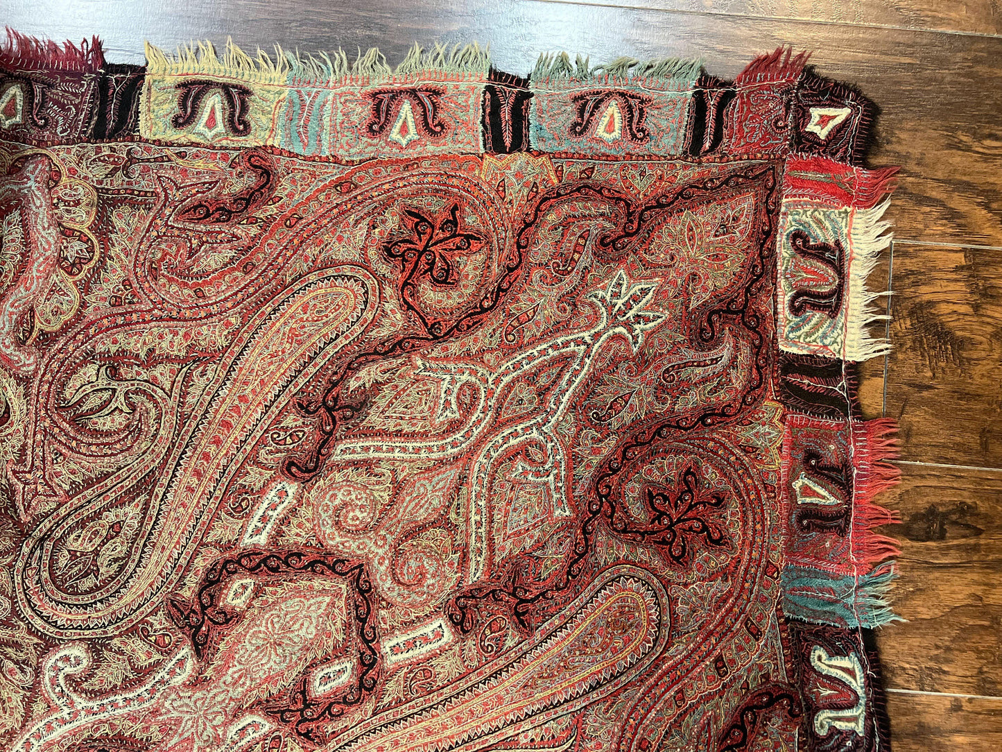 Antique Indian Kashmiri Shawl, Needlework, Signed By Masterweaver, Handmade, Rare - Nuvé