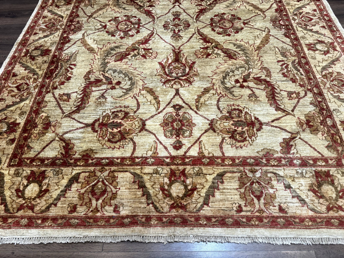 Indian Mahal Rug 7x9, Traditional Wool Carpet - Nuvé