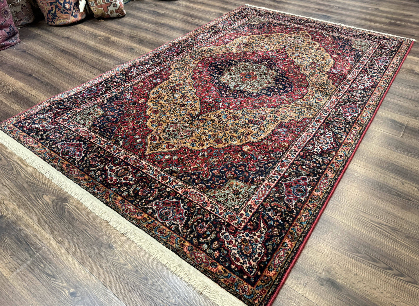 Karastan Rug 5.9 x 9 Medallion Kirman #700/718, Original 700 Series, Wool, Discontinued, Vintage - Nuvé