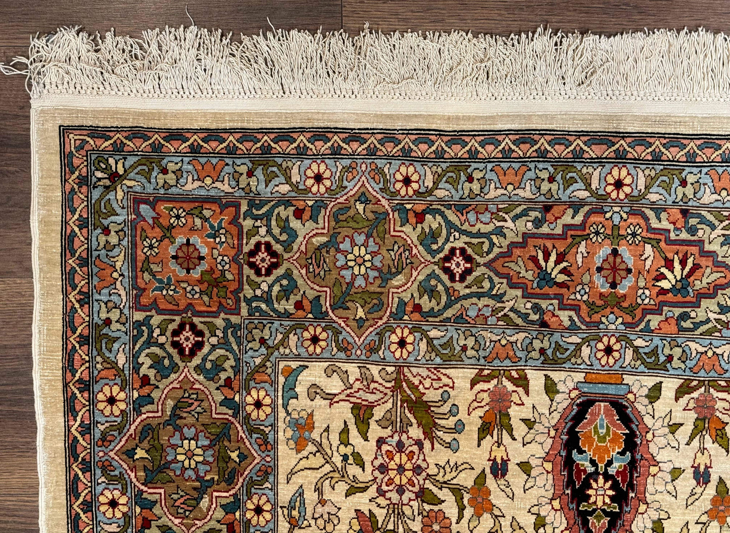 Rare Turkish Hereke Silk Rug 3x5, Tree of Life Persian Vase Design, Very Fine 440 KPSI, Signed - Nuvé