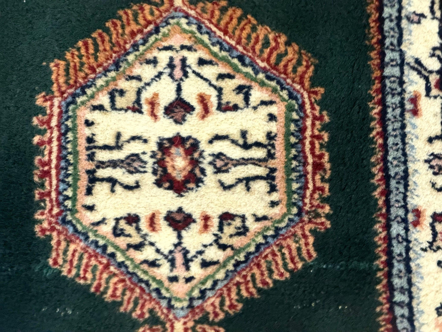 Small Indo Persian Dark Green Rug 2x3, Geometric Semi Open Field - Nuvé
