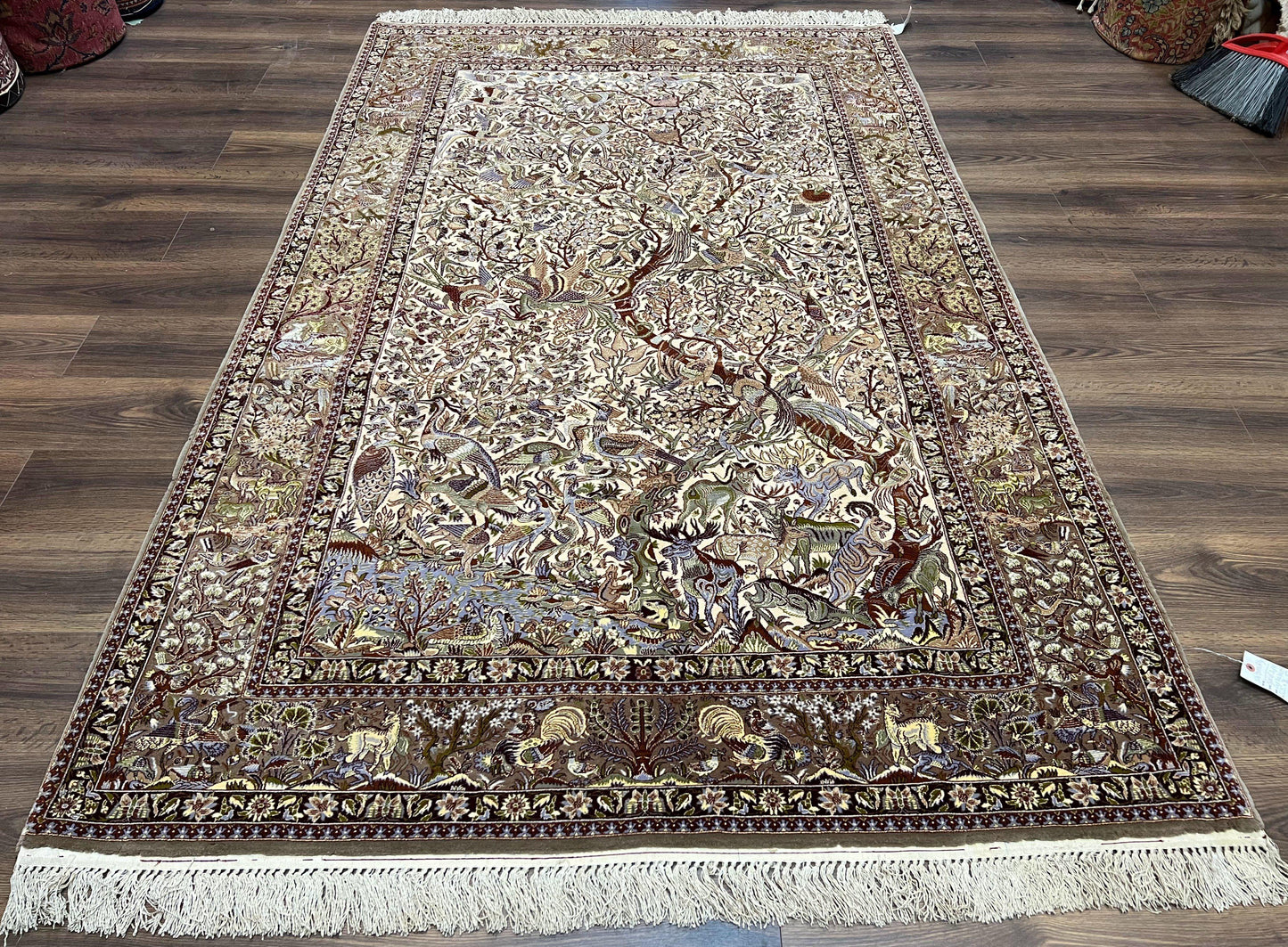 Persian Isfahan Rug 5x8 - Tree of Life, Animal Pictorials, Kork Wool & Silk - Nuvé