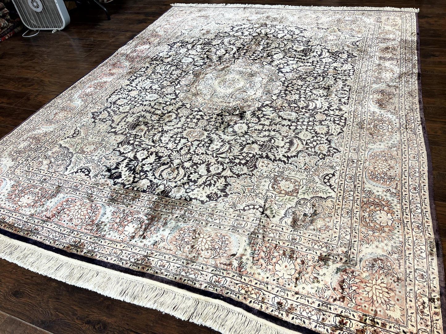 Silk Indian Kashmiri Rug 8x10, Floral Medallion, Indo Persian Carpet, Handmade Vintage Silk Rug - Nuvé