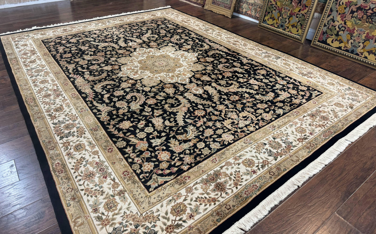 Sino Persian Rug 9x12, Floral Medallion, Black and Ivory, Elegant - Nuvé