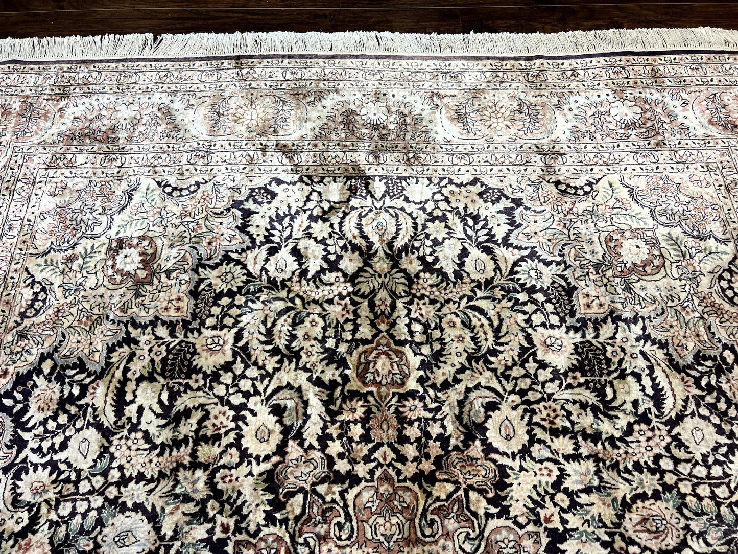 Silk Indian Kashmiri Rug 8x10, Floral Medallion, Indo Persian Carpet, Handmade Vintage Silk Rug - Nuvé