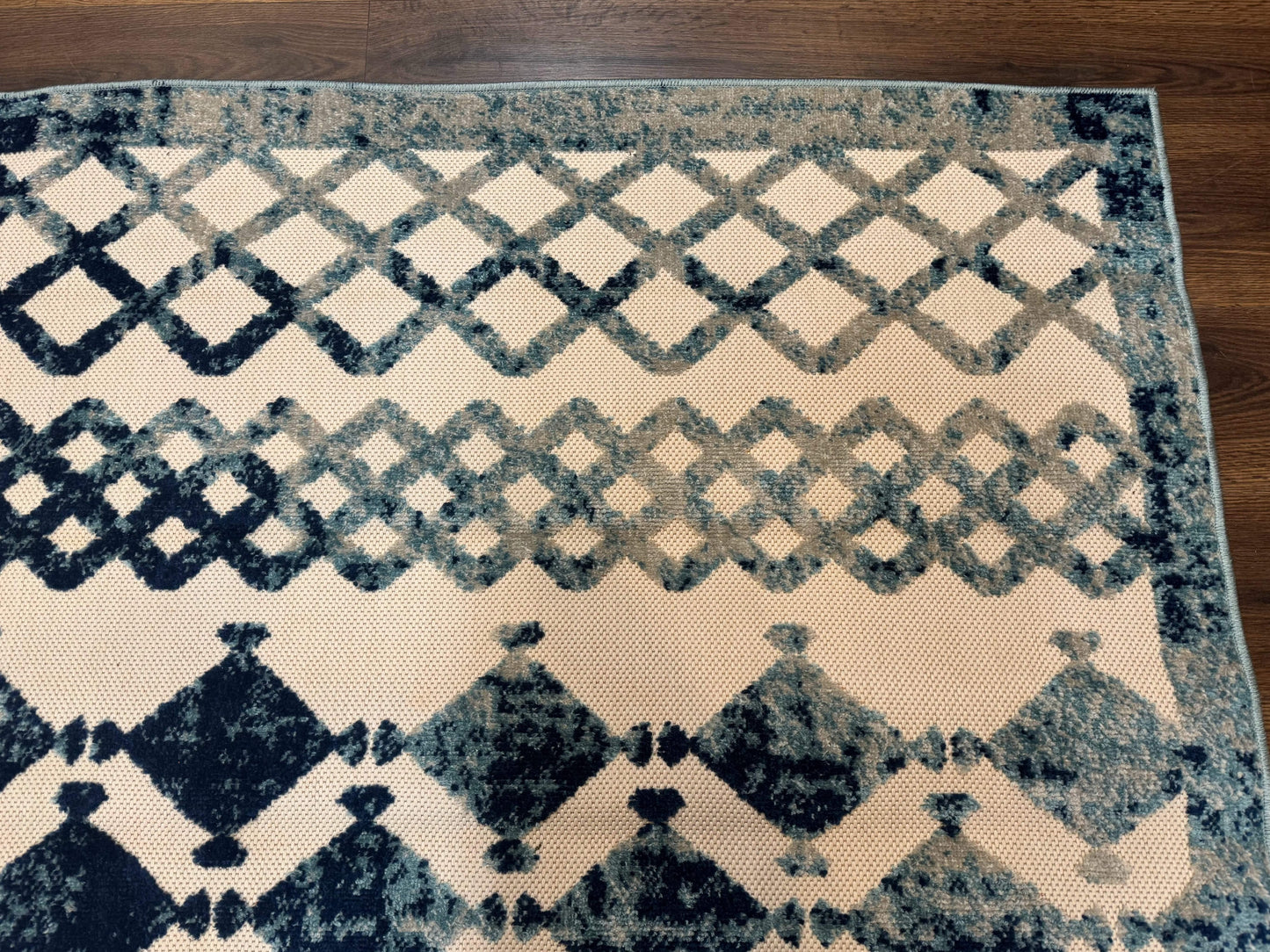 Modern Rug 8x10, Abstract Rug, Oat and Blue, Raised Pattern, Modway Rug Collection - Nuvé