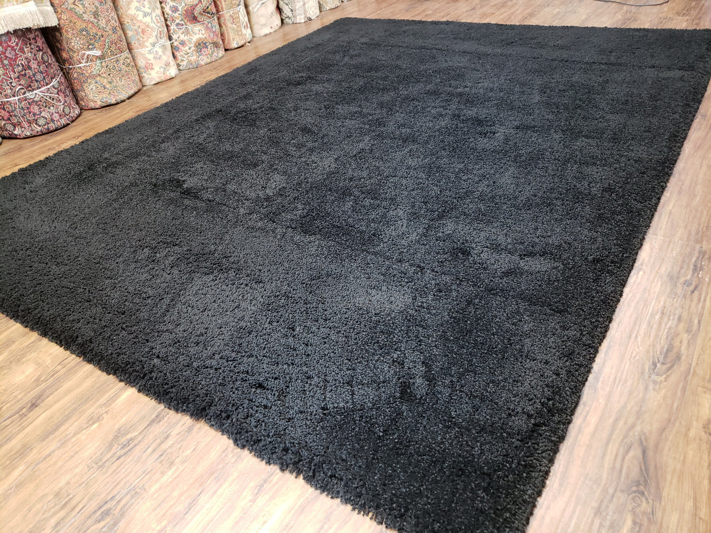 Black Shag Rug 8x10, Savafieh Milan Fluffy Black Carpet, Room Sized Shag Rug, Modern Contemporary Rug, Soft Living Room Rug, Bedroom Rug - Nuvé