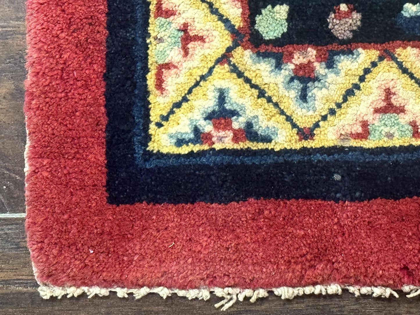 Antique Small Chiense Square Rug 2x2 ft, Wool Chinese Rug - Nuvé