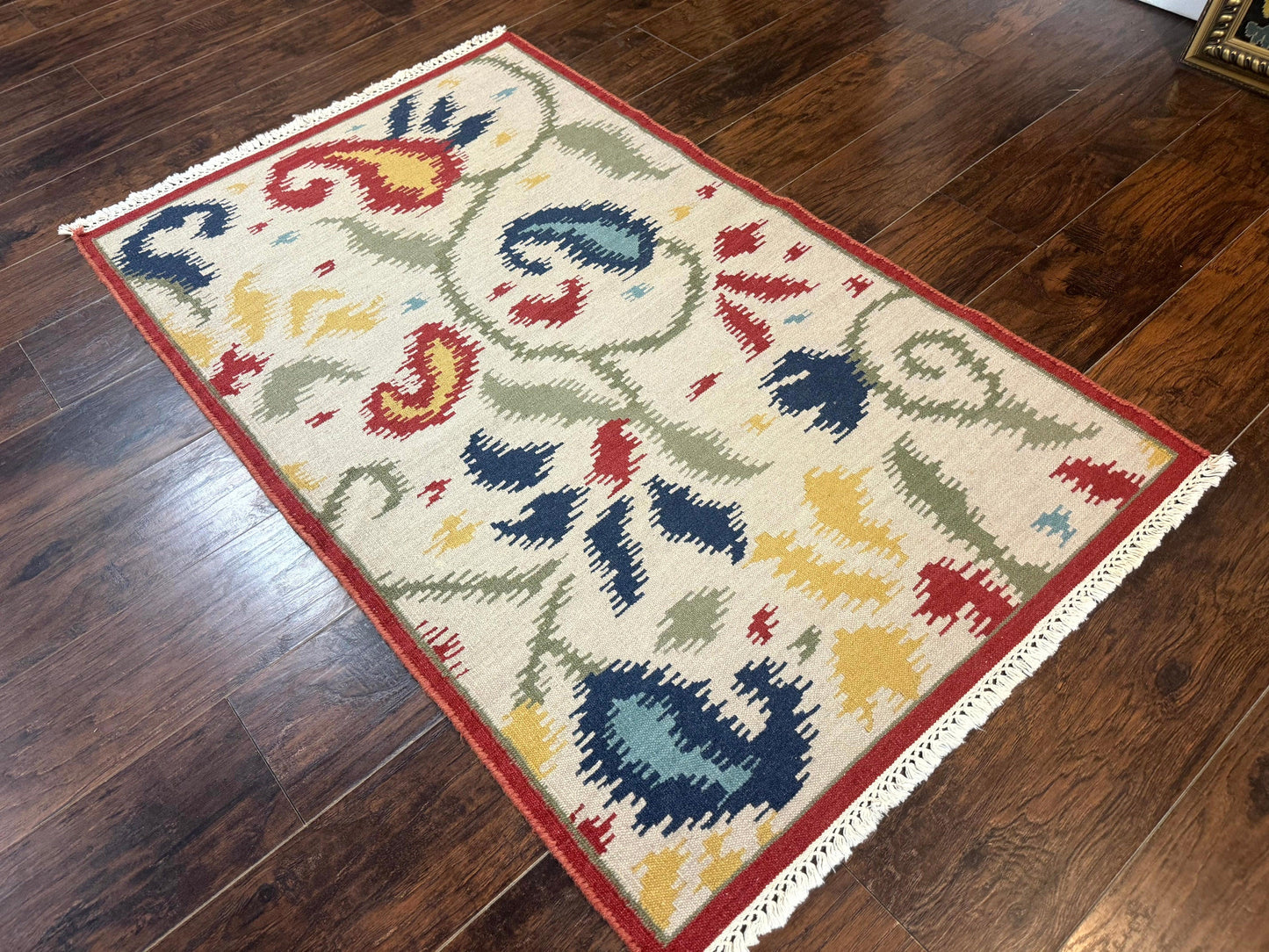 Indian Kilim Flatweave Rug 3x5, Abstract, Beige and Multicolor Flowers, Handmade - Nuvé