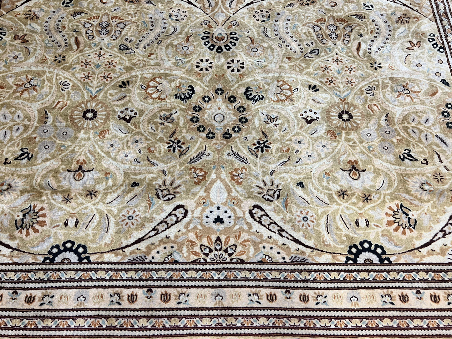 Pak Persian Rug 8x10, Wool Hand Knotted Vintage Carpet, Safavieh Rug, Gold Tan, 270 KPSI - Nuvé
