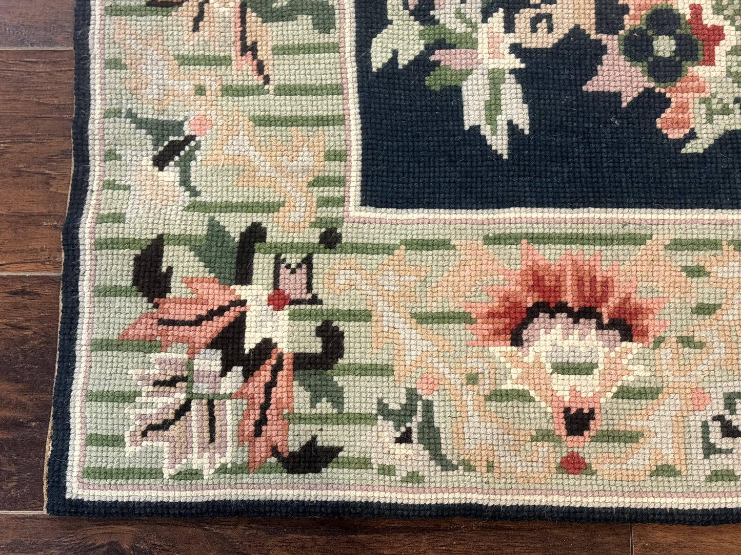 Vintage American Needlepoint Rug 4x6, Dark Green, Wool, Handmade, Flatweave Carpet - Nuvé