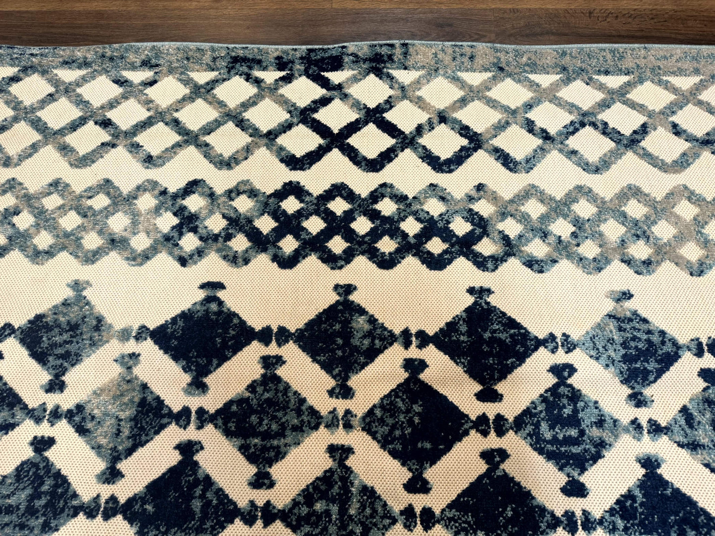 Modern Rug 8x10, Abstract Rug, Oat and Blue, Raised Pattern, Modway Rug Collection - Nuvé