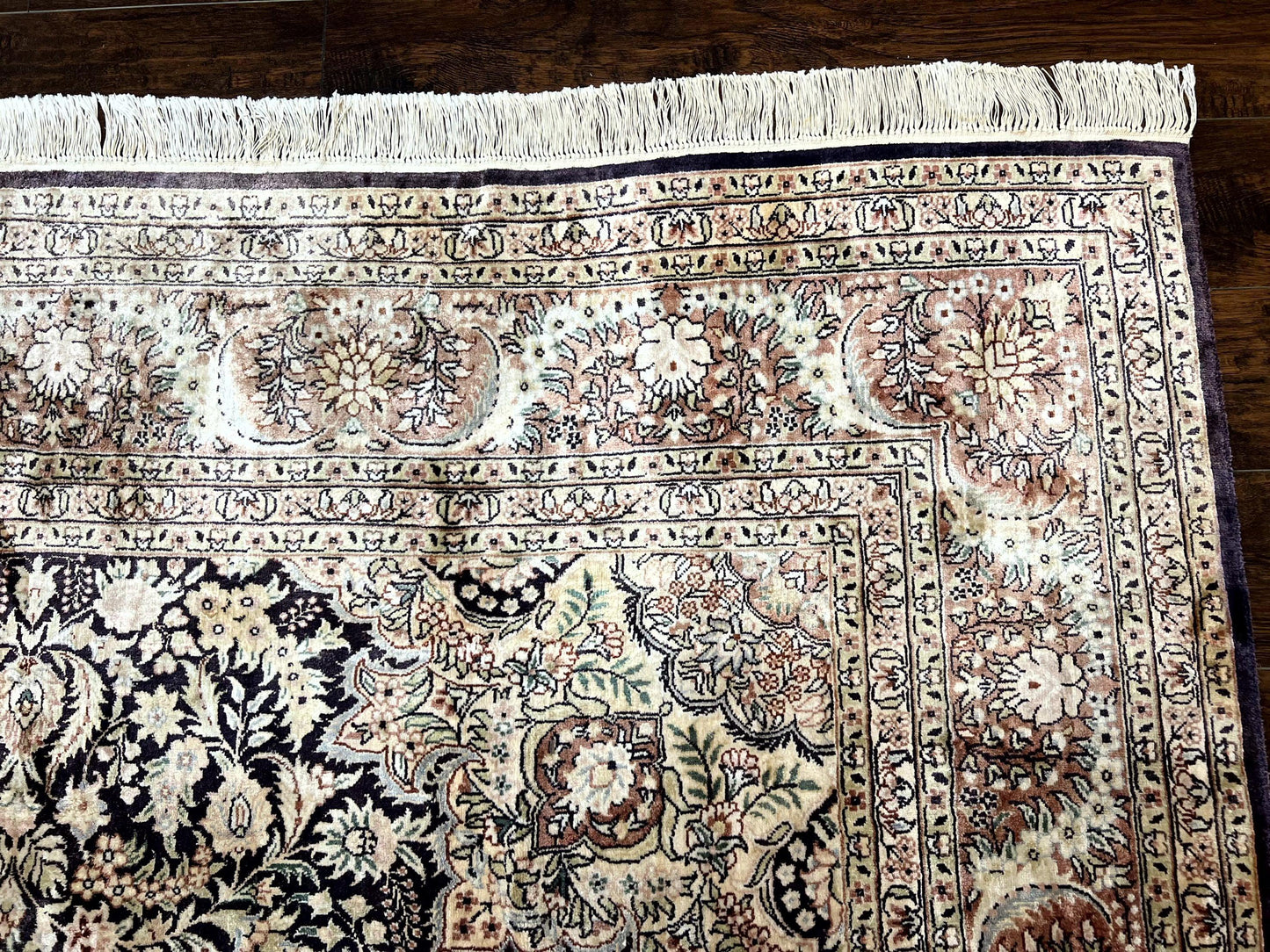 Silk Indian Kashmiri Rug 8x10, Floral Medallion, Indo Persian Carpet, Handmade Vintage Silk Rug - Nuvé