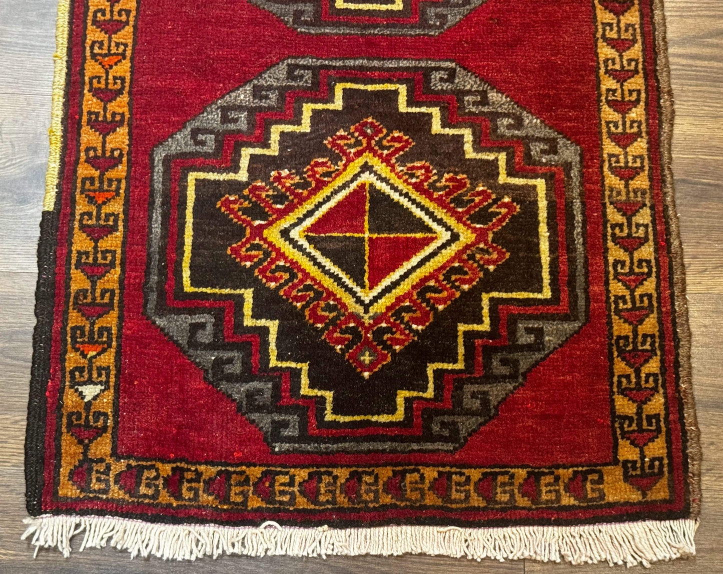 Small Antique Turkish Yastik Rug 2x3, Double Medallions, Geometric, Red, Wool - Nuvé