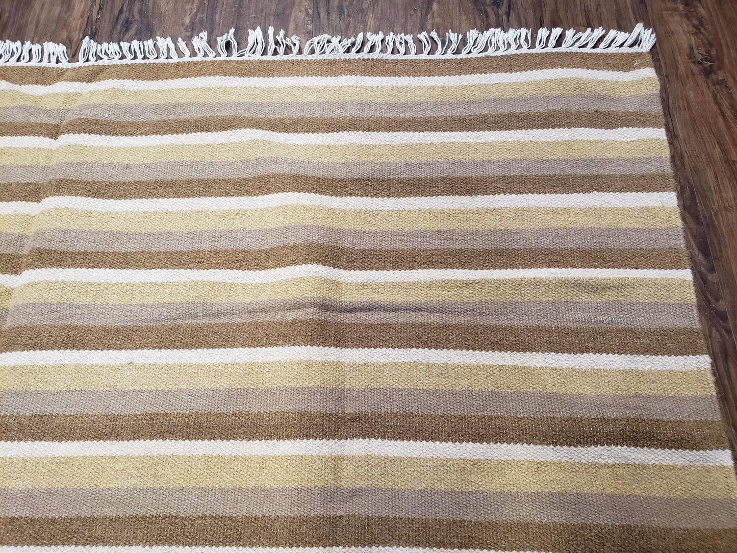 Indian Striped Blanket 6x9, Large Indo Kilim Area Rug, Earthern Tones Woolen Hand-Woven Flatweave South American Style Queen Size Bedspread - Nuvé