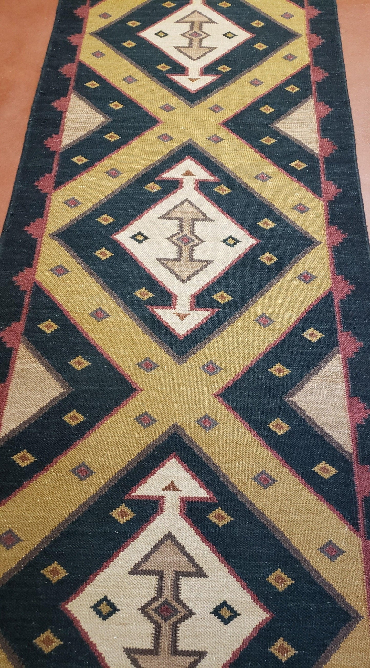 Vintage Indian Kilim Runner Rug, Geometric Flatweave Hand-Knotted Wool Kitchen Hallway Runner, Black Gold & Beige, 2' 8" x 9' 9" - Nuvé