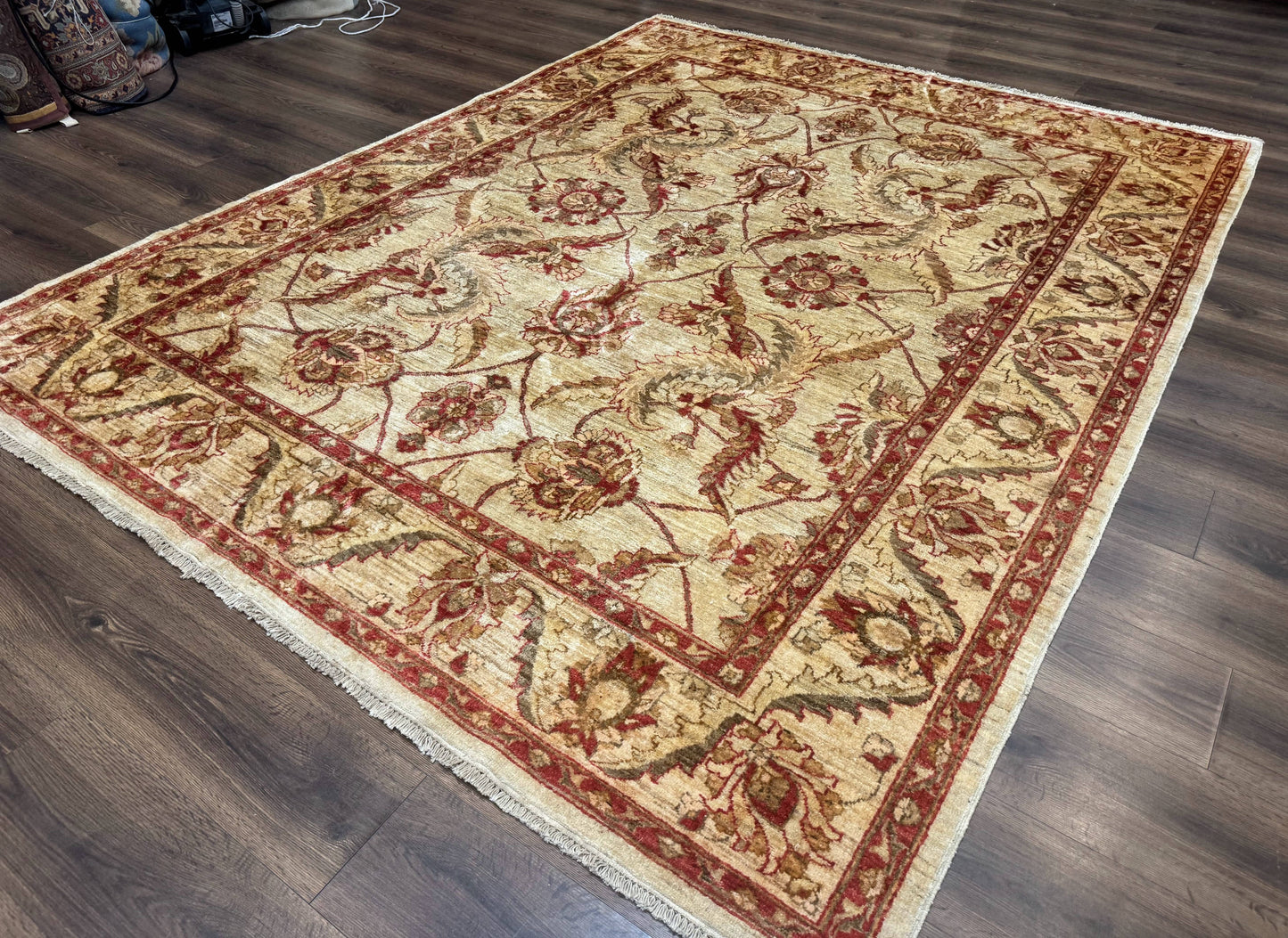 Indian Mahal Rug 7x9, Traditional Wool Carpet - Nuvé
