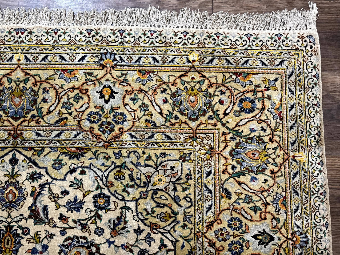 Rare Silk Persian Kashan Rug 4.6 x 7, Antique Fine 310 KPSI, Ivory - Nuvé